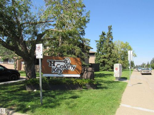 1692 37 St Nw, Edmonton, AB, T6L2R7 | Card Image