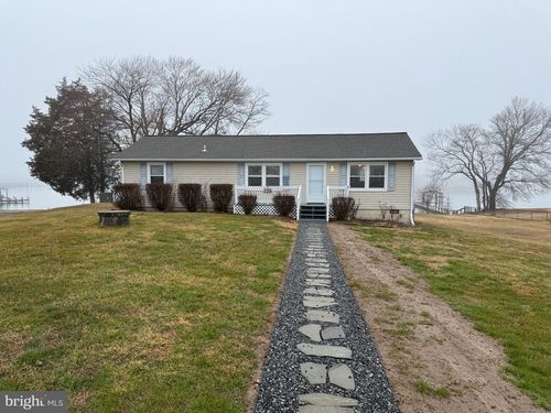 299 Blue Crab Loop, MONTROSS, VA, 22520-3723 | Card Image