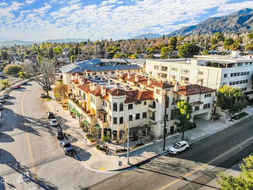 212-985 N Michillinda Avenue, Pasadena, CA, 91107 | Card Image