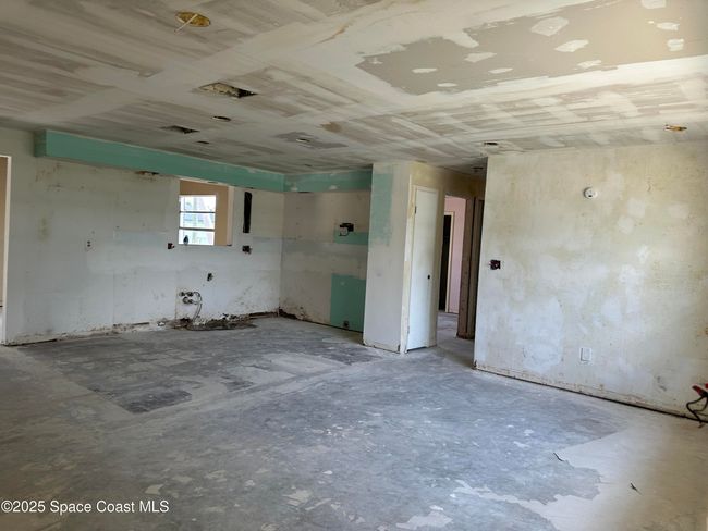 1018 Albin St, House other with 3 bedrooms, 2 bathrooms and null parking in Cocoa FL | Image 7