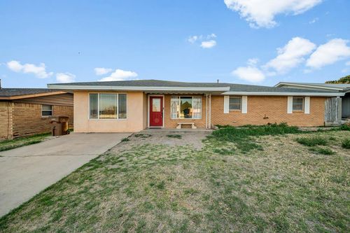 2902 Cactus Dr, Big Spring, TX, 79720-6317 | Card Image