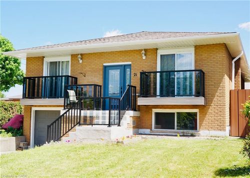 21 Deschene Ave, Hamilton, ON, L9A3J8 | Card Image