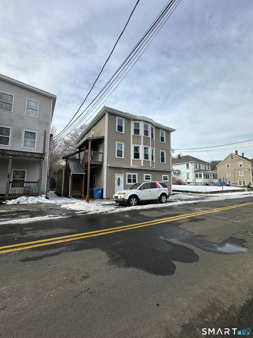 apt-1st-48 Hunters Ave, Taftville, CT, 06380-1060 | Card Image