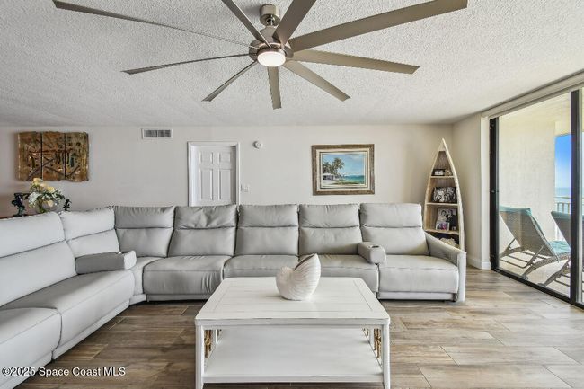 703 - 3221 S Atlantic Ave, Condo with 3 bedrooms, 2 bathrooms and null parking in Cocoa Beach FL | Image 17