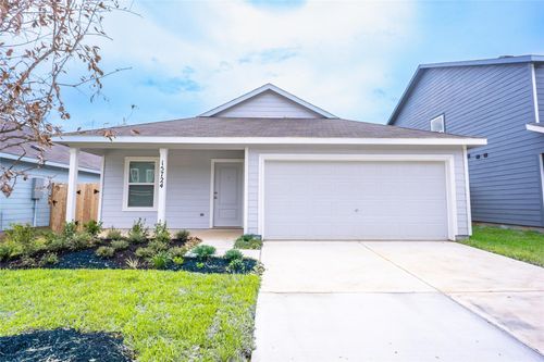 15724 Plum Brook Dr, Conroe, TX, 77303-2986 | Card Image