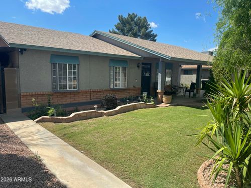 8729 W Highland Avenue, Phoenix, AZ, 85037 | Card Image