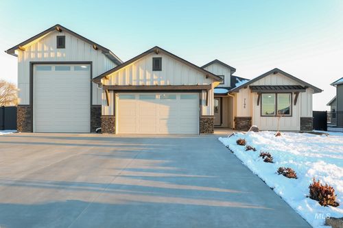 7195 E Merlin Hawk Ct, Nampa, ID, 83686-1026 | Card Image