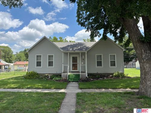 928 Ivy Avenue, Crete, NE, 68333 | Card Image