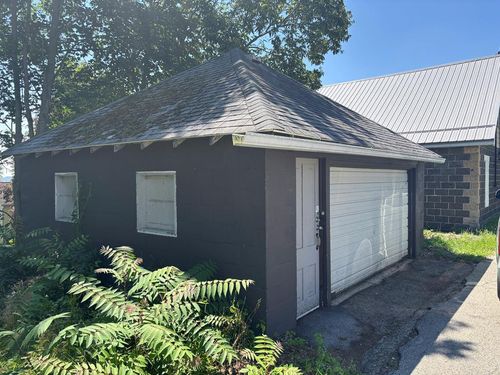 527 South St Garage, Clarion, PA, 16214 | Card Image