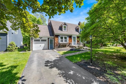 45 Lehn Springs Drive, Amherst, NY, 14221 | Card Image