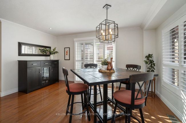 10 Meadowglen Blvd, House other with 4 bedrooms, 4 bathrooms and 2 parking in Georgetown ON | Image 16