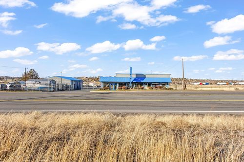 1810 Sw Highway 97, Madras, OR, 97741-9233 | Card Image