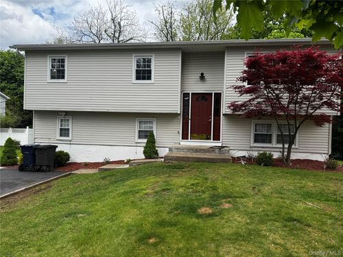23 Frederick St, Garnerville, NY, 10923-1007 | Card Image