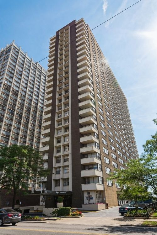 19j-6157 Sheridan Rd, Chicago, IL, 60660-5825 | Card Image