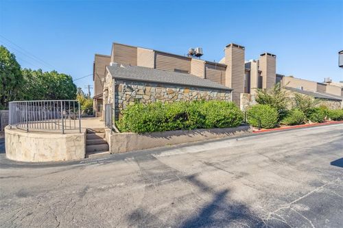 35-6000 N Pennsylvania Ave, Oklahoma City, OK, 73112-7338 | Card Image