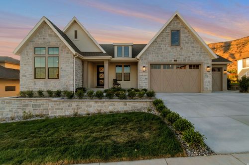 1123 E 200 S, Pleasant Grove, UT, 84062-3007 | Card Image