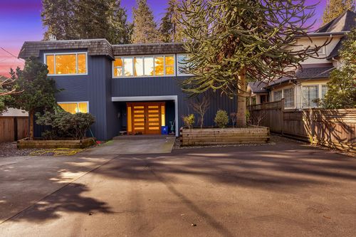 2505 William Ave, North Vancouver, BC, V7K1Z2 | Card Image