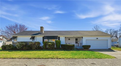 20 Dean Street, Pawtucket, RI, 02861 | Card Image