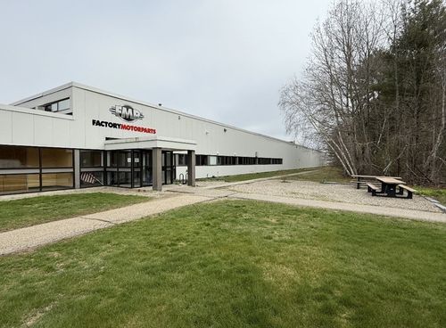 25 Nimble Hill Rd, Newington, NH, 03801-2760 | Card Image