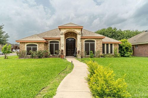 3831 Spicewood Dr, Edinburg, TX, 78542-2414 | Card Image