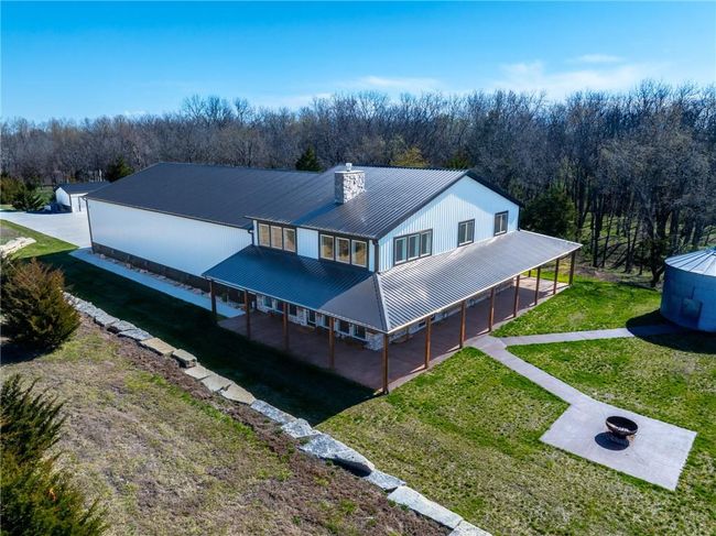 9016 Se Highway 69, House other with 3 bedrooms, 3 bathrooms and null parking in Cameron MO | Image 92