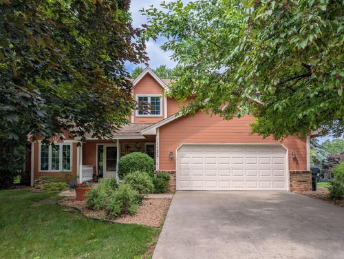 1132 Westbury Cir, Eagan, MN, 55123-1462 | Card Image