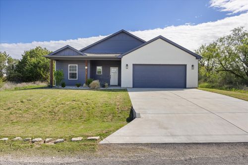 5707 Stonegate Cir, Granbury, TX, 76048-6526 | Card Image