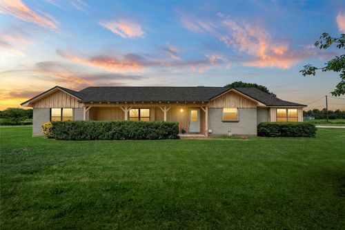 11307 China Spring Rd, Waco, TX, 76708-5633 | Card Image