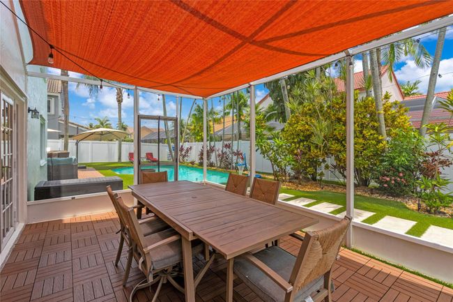 19367 Nw 13 Th St, House other with 5 bedrooms, 3 bathrooms and null parking in Pembroke Pines FL | Image 39