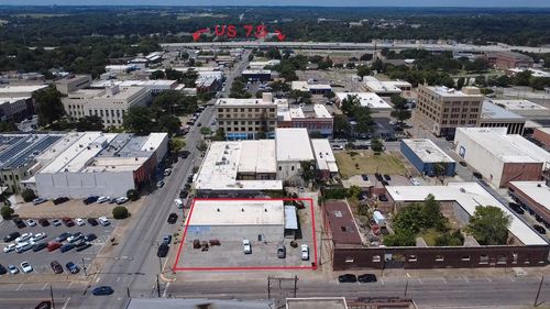 117 E Houston St, Sherman, TX, 75090-5907 | Card Image