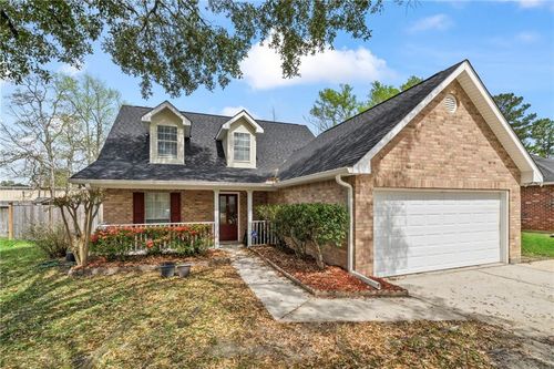 19199 Hector St, Mandeville, LA, 70471-6943 | Card Image