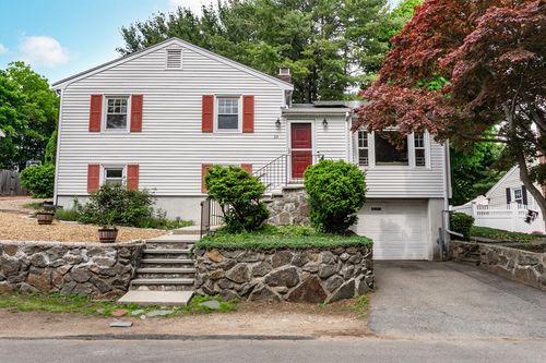 34 Dona Road, Lynn, MA, 01904 | Card Image