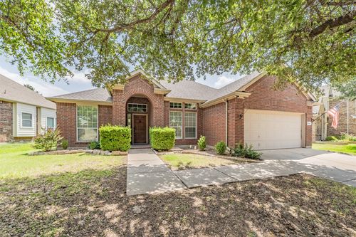 8648 Prairie Dawn Dr, Fort Worth, TX, 76131-3360 | Card Image