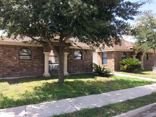 1806 S Linden St, Pharr, TX, 78577-7183 | Card Image