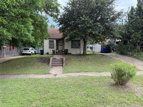 1018 E Woodin Blvd, Dallas, TX, 75216-2040 | Card Image