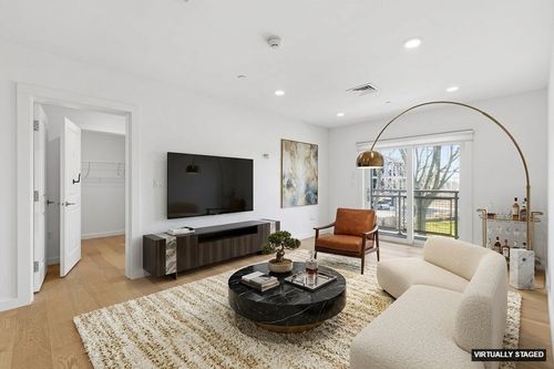 apt-202-16 Boardman St, Boston, MA, 02128-3961 | Card Image