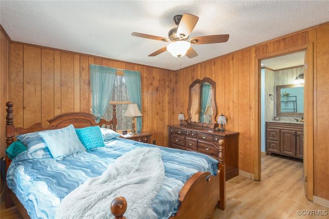 1316 General Puller Hwy, House other with 3 bedrooms, 2 bathrooms and null parking in Saluda VA | Image 23
