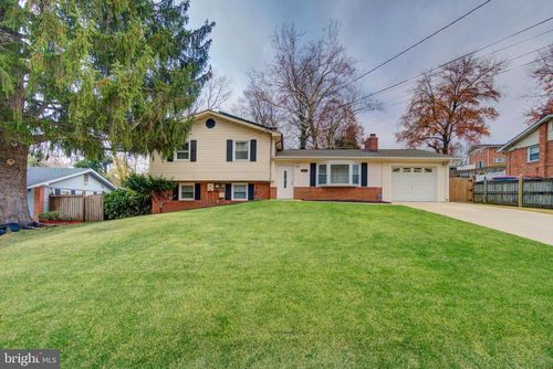 6602 Temple Hill Rd, TEMPLE HILLS, MD, 20748-5202 | Card Image