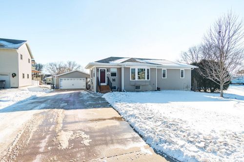 318 Gaarder Road, Holmen, WI, 54636 | Card Image
