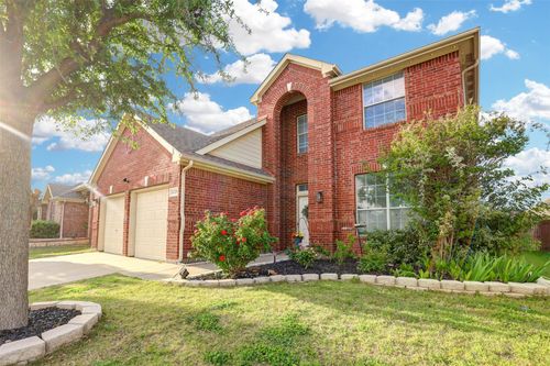 3225 Chesington Dr, Fort Worth, TX, 76137-6648 | Card Image