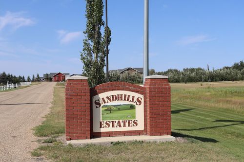 253050 Township Road 424, Rural Ponoka County, AB, T4J1R1 | Card Image