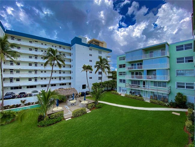 306e - 1750 S Ocean Blvd, Condo with 2 bedrooms, 2 bathrooms and null parking in Lauderdale By The Sea FL | Image 19