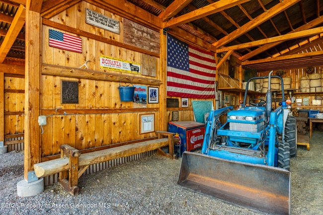 Store all your equipment, hay, gear and toys! | Image 23