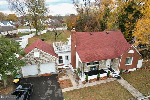 907 Bath Rd, BRISTOL, PA, 19007-6418 | Card Image