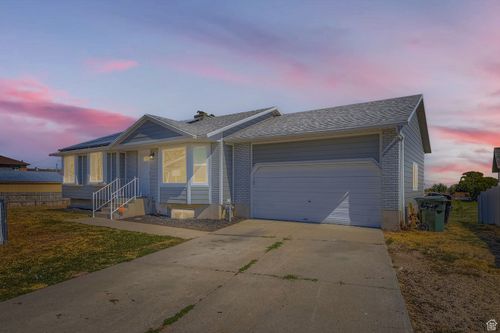 6348 W 3860 S, West Valley City, UT, 84128-7058 | Card Image