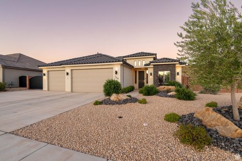 746 N Sandy Talus Dr, Washington, UT, 84780-3238 | Card Image