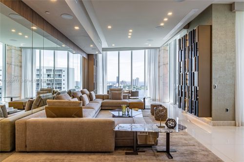 ph-1-4100 Island Blvd, Aventura, FL, 33160-5295 | Card Image