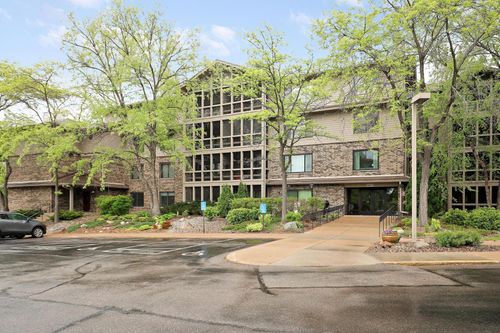 apt-108-3801 W 98th St, Bloomington, MN, 55431-2774 | Card Image