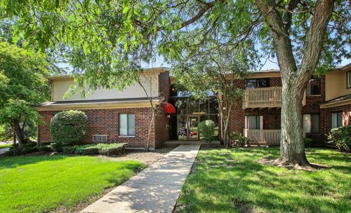 apt-206-33720 N Royal Oak Ln, Grayslake, IL, 60030-2848 | Card Image