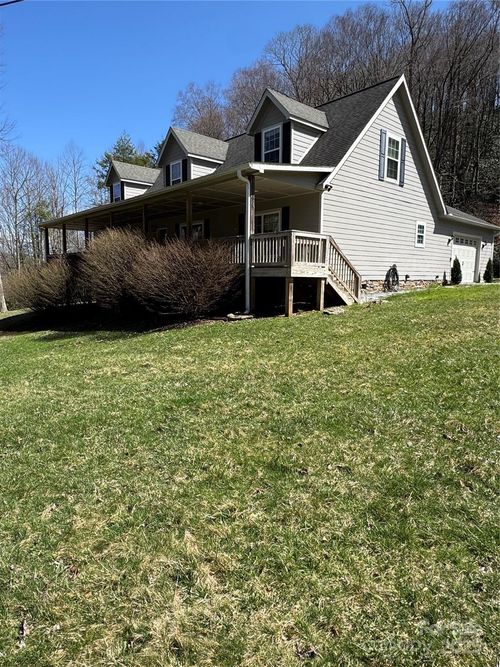 55 Claude Jones Ln, Elk Park, NC, 28622 | Card Image